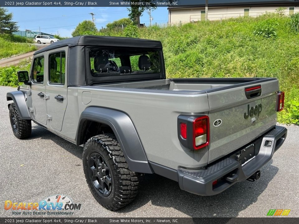 2023 Jeep Gladiator Sport 4x4 Sting-Gray / Black Photo #9