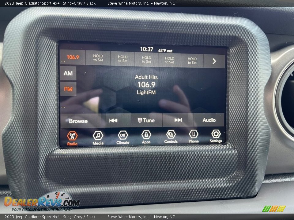 Audio System of 2023 Jeep Gladiator Sport 4x4 Photo #21