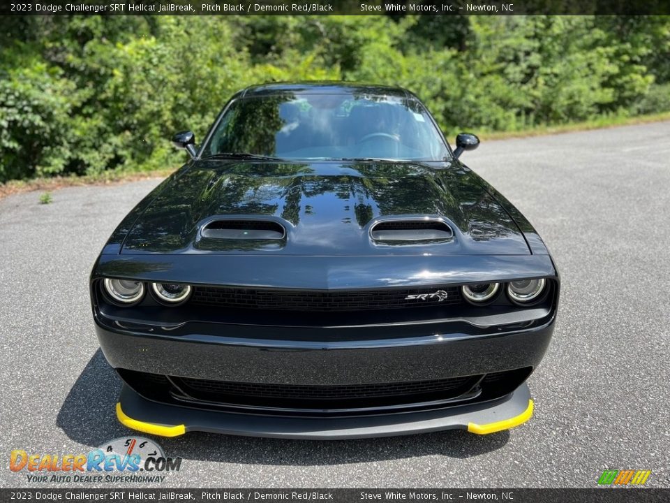 2023 Dodge Challenger SRT Hellcat JailBreak Pitch Black / Demonic Red/Black Photo #3