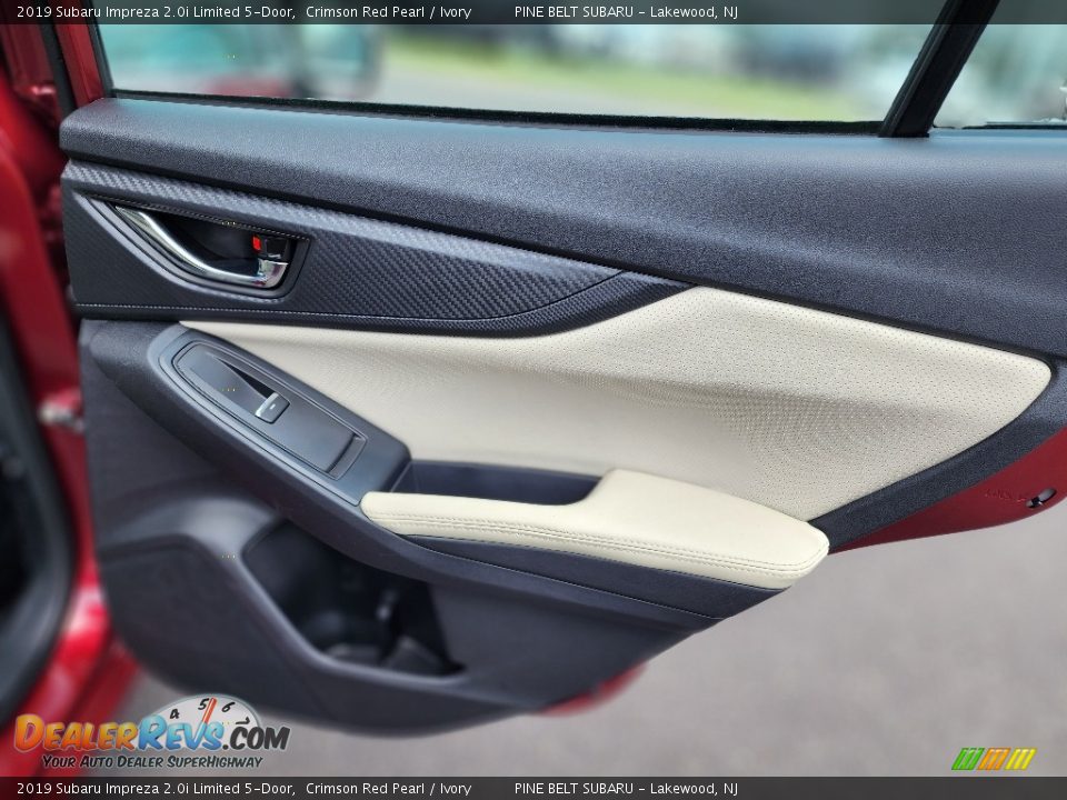 Door Panel of 2019 Subaru Impreza 2.0i Limited 5-Door Photo #29