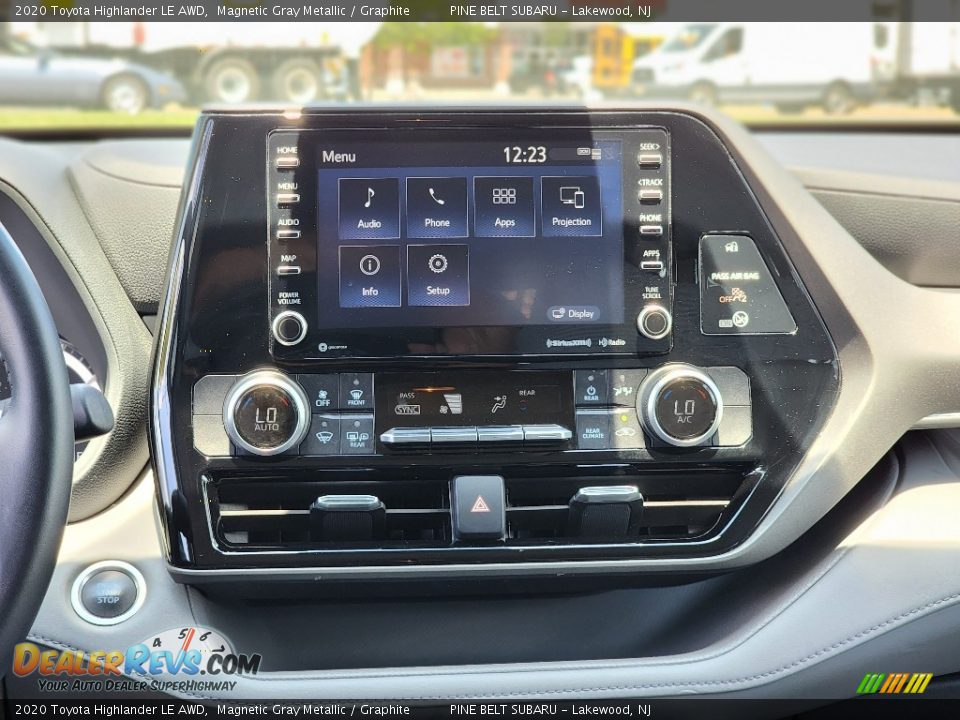 Controls of 2020 Toyota Highlander LE AWD Photo #3