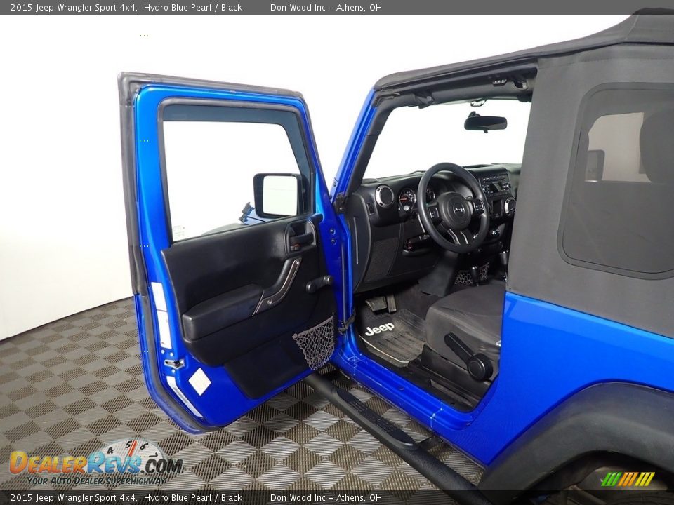 2015 Jeep Wrangler Sport 4x4 Hydro Blue Pearl / Black Photo #15