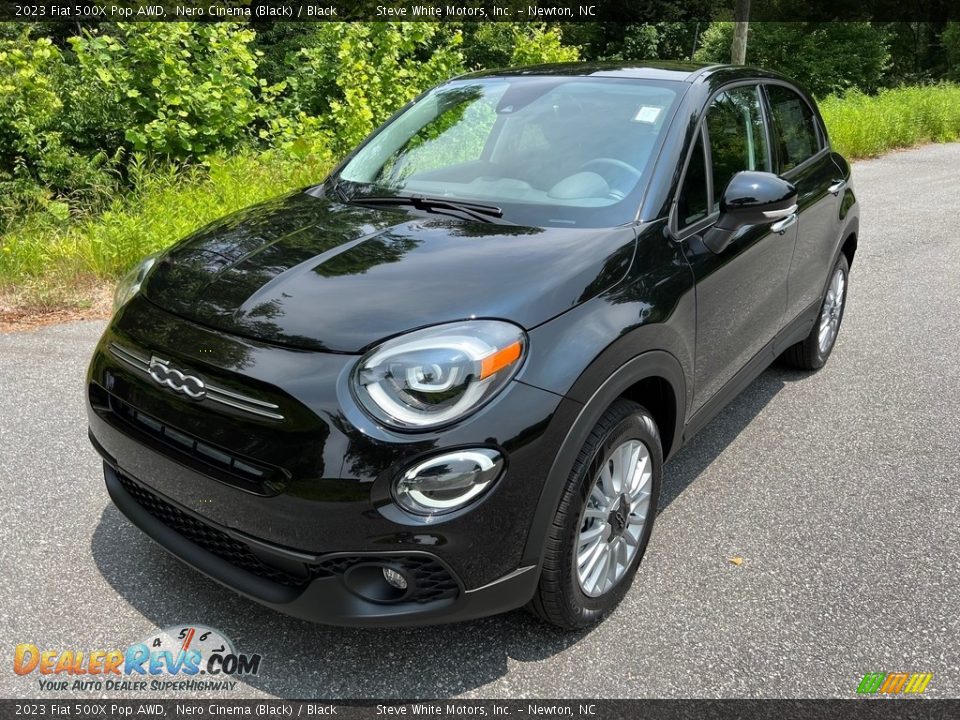 Nero Cinema (Black) 2023 Fiat 500X Pop AWD Photo #2