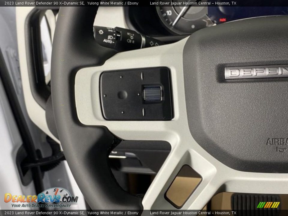 2023 Land Rover Defender 90 X-Dynamic SE Steering Wheel Photo #17