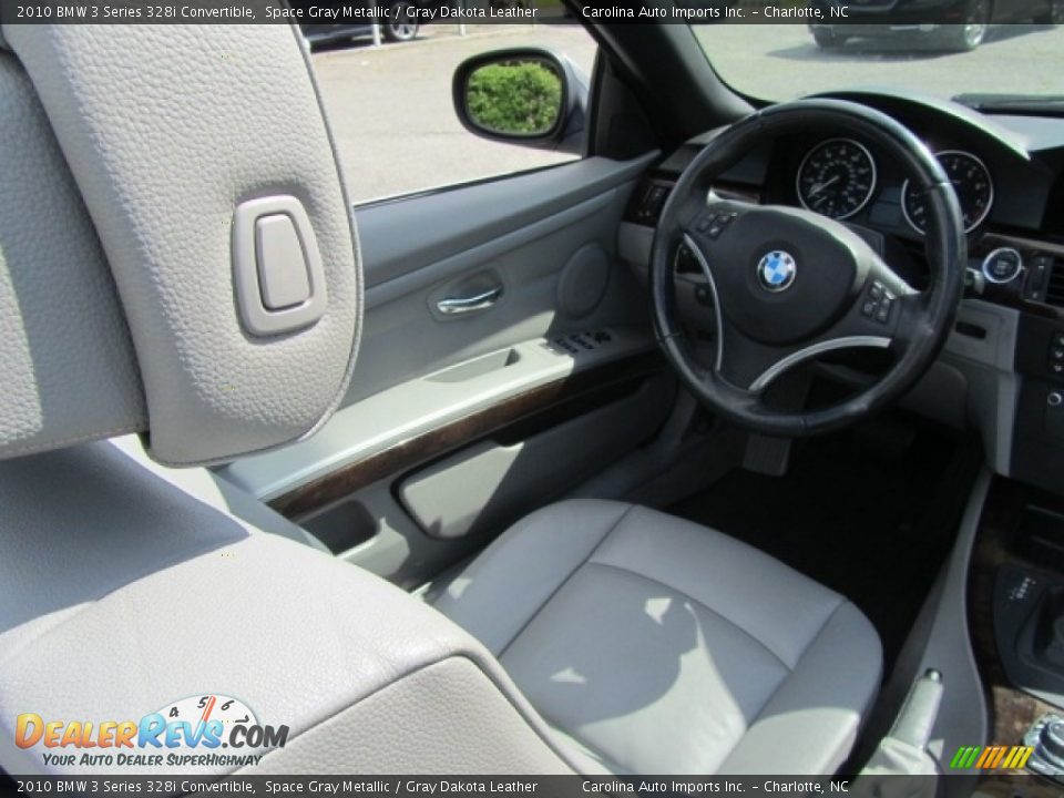 Front Seat of 2010 BMW 3 Series 328i Convertible Photo #15