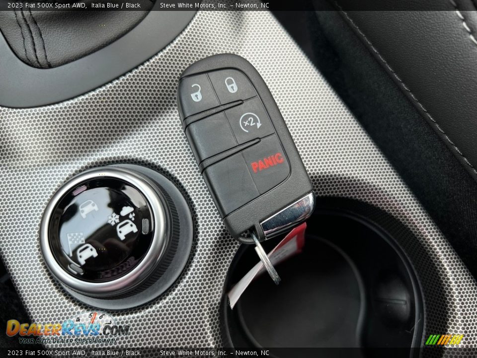 Keys of 2023 Fiat 500X Sport AWD Photo #28