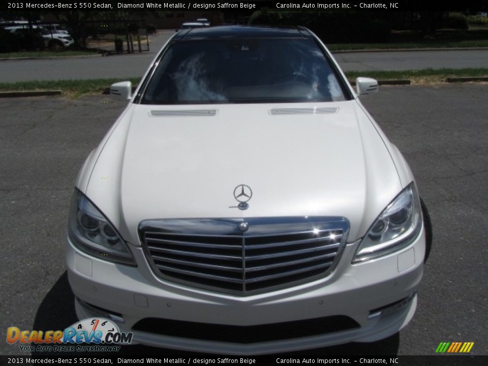 2013 Mercedes-Benz S 550 Sedan Diamond White Metallic / designo Saffron Beige Photo #5