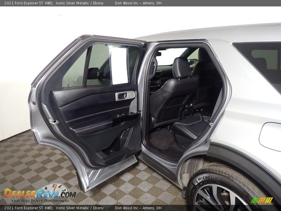 2021 Ford Explorer ST 4WD Iconic Silver Metallic / Ebony Photo #34