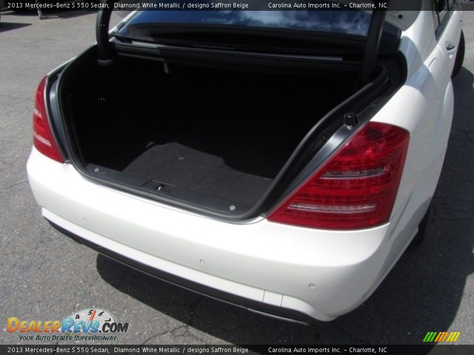 2013 Mercedes-Benz S 550 Sedan Diamond White Metallic / designo Saffron Beige Photo #20