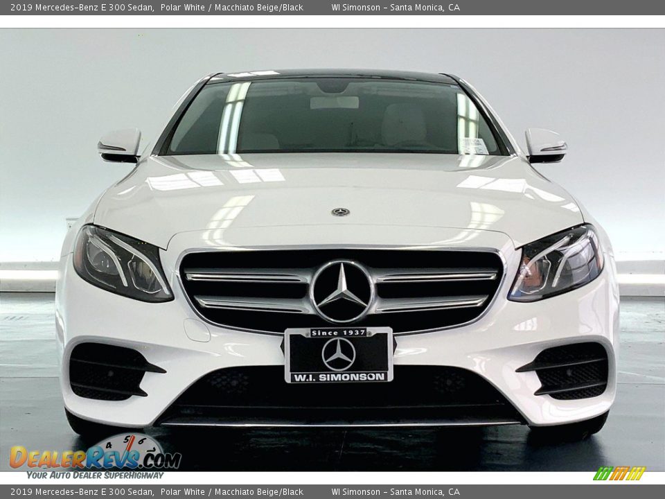 2019 Mercedes-Benz E 300 Sedan Polar White / Macchiato Beige/Black Photo #2