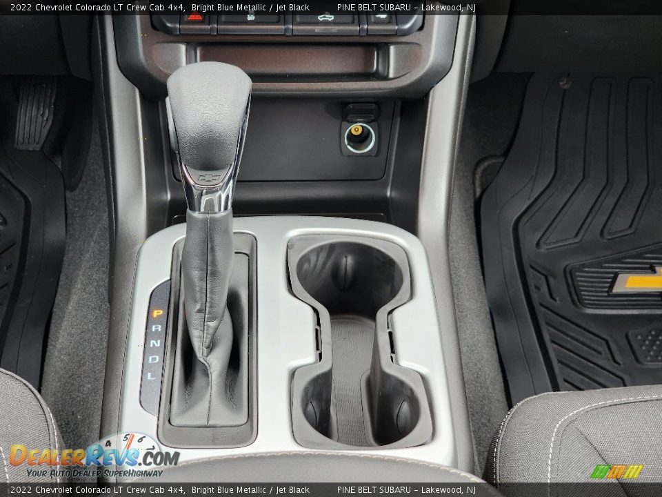 2022 Chevrolet Colorado LT Crew Cab 4x4 Shifter Photo #7