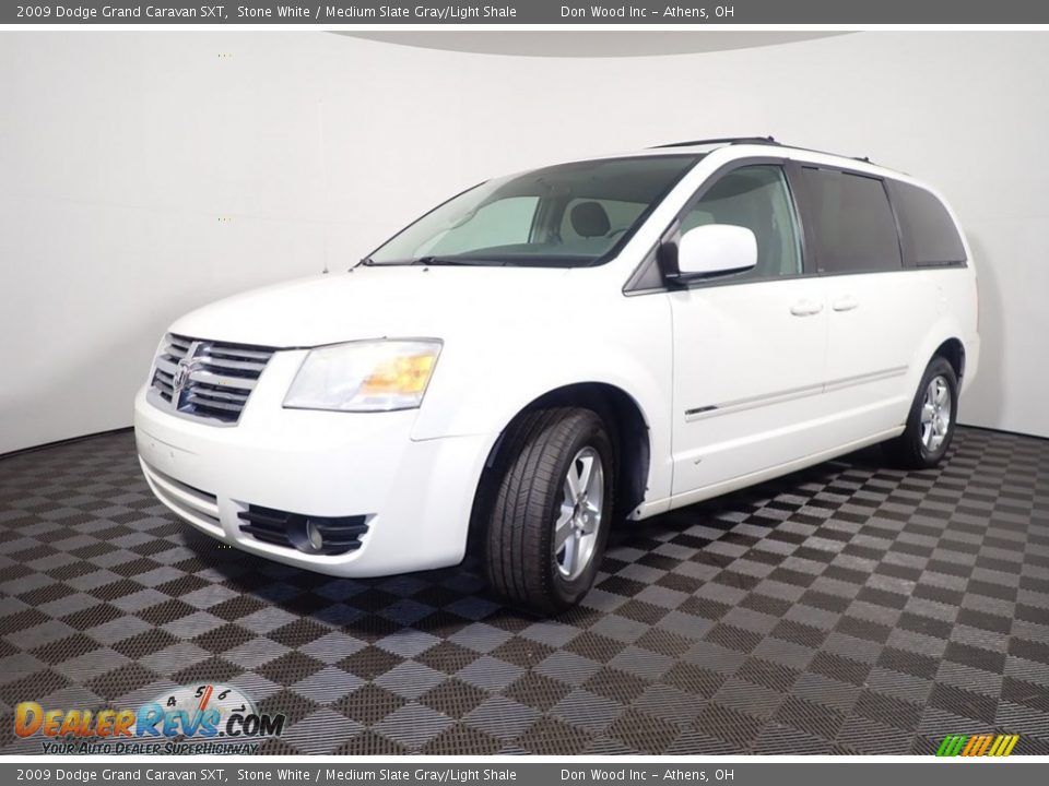 2009 Dodge Grand Caravan SXT Stone White / Medium Slate Gray/Light Shale Photo #12