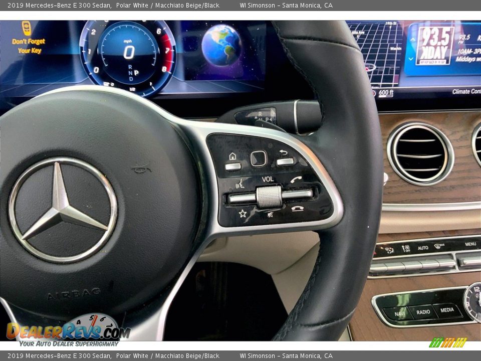 2019 Mercedes-Benz E 300 Sedan Steering Wheel Photo #22