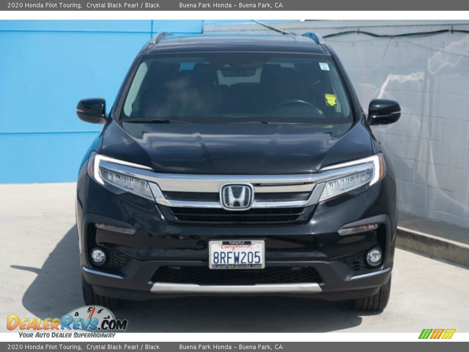 2020 Honda Pilot Touring Crystal Black Pearl / Black Photo #7