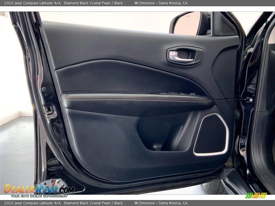 Door Panel of 2020 Jeep Compass Latitude 4x4 Photo #25