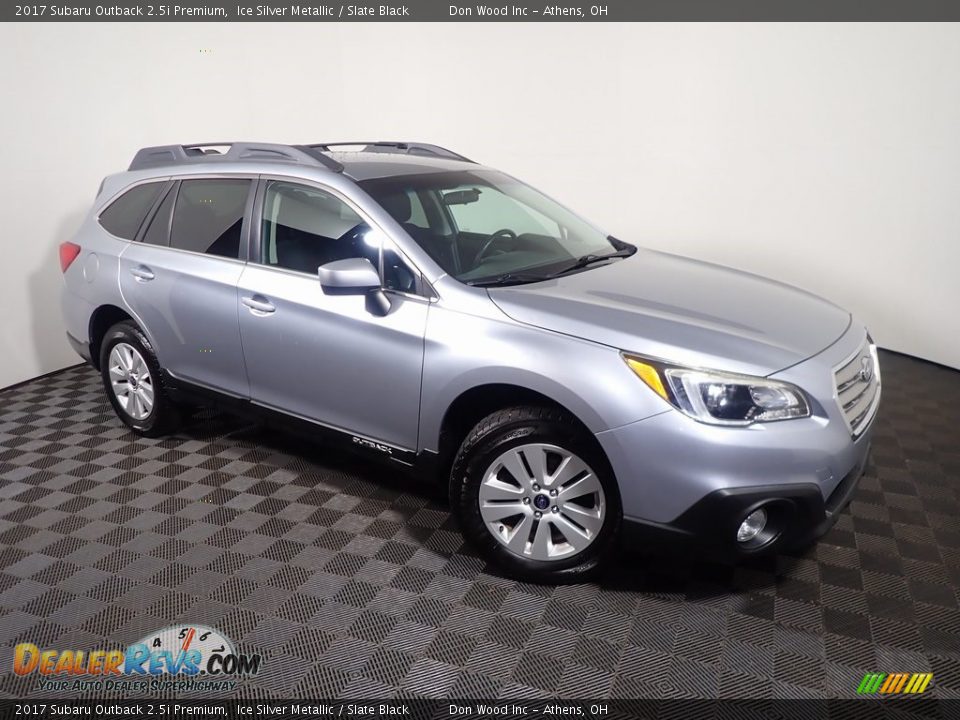 2017 Subaru Outback 2.5i Premium Ice Silver Metallic / Slate Black Photo #3