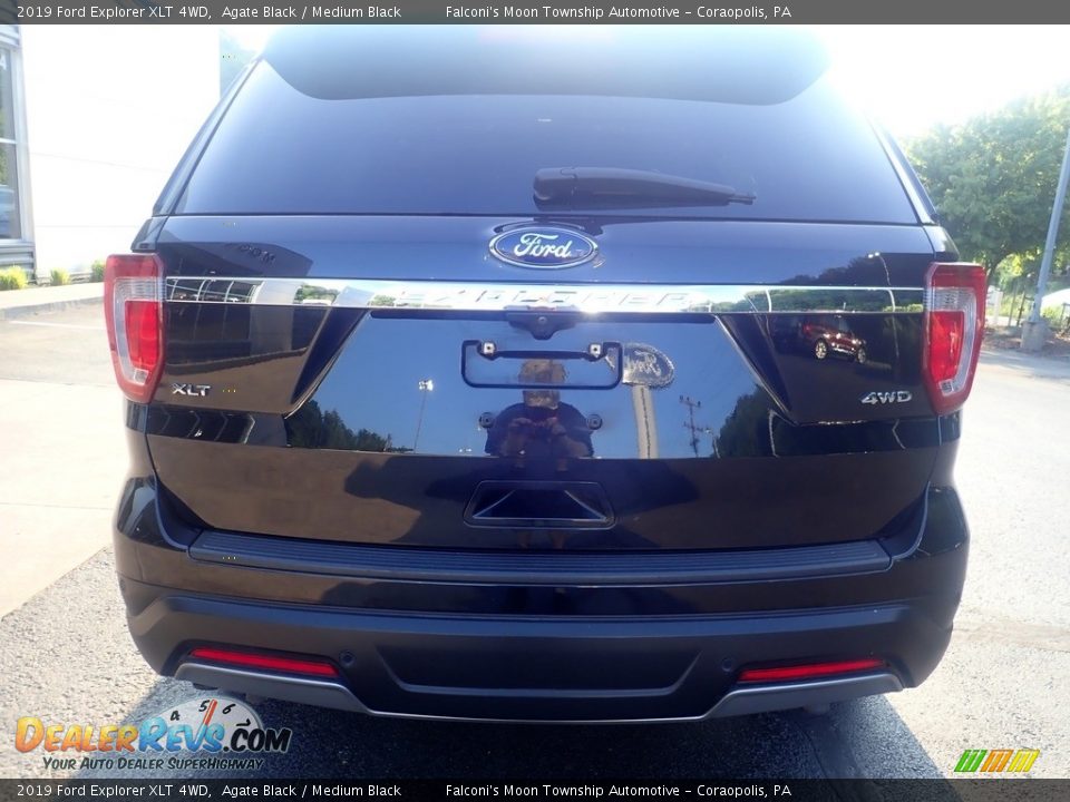 2019 Ford Explorer XLT 4WD Agate Black / Medium Black Photo #3