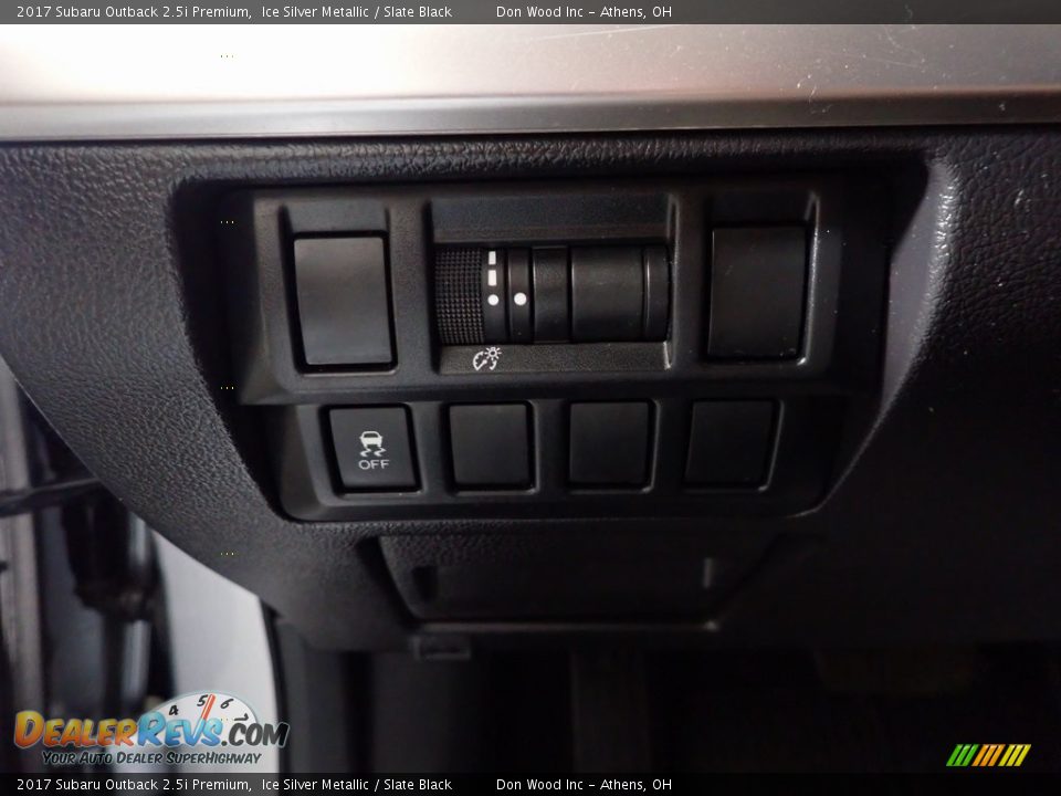 2017 Subaru Outback 2.5i Premium Ice Silver Metallic / Slate Black Photo #26