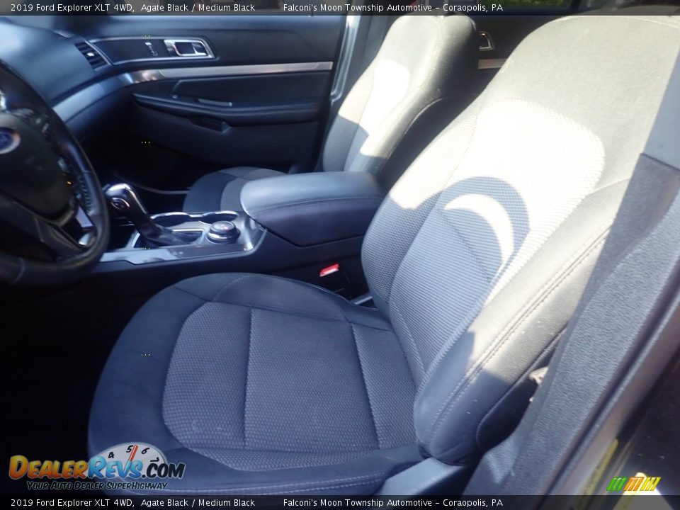 2019 Ford Explorer XLT 4WD Agate Black / Medium Black Photo #17