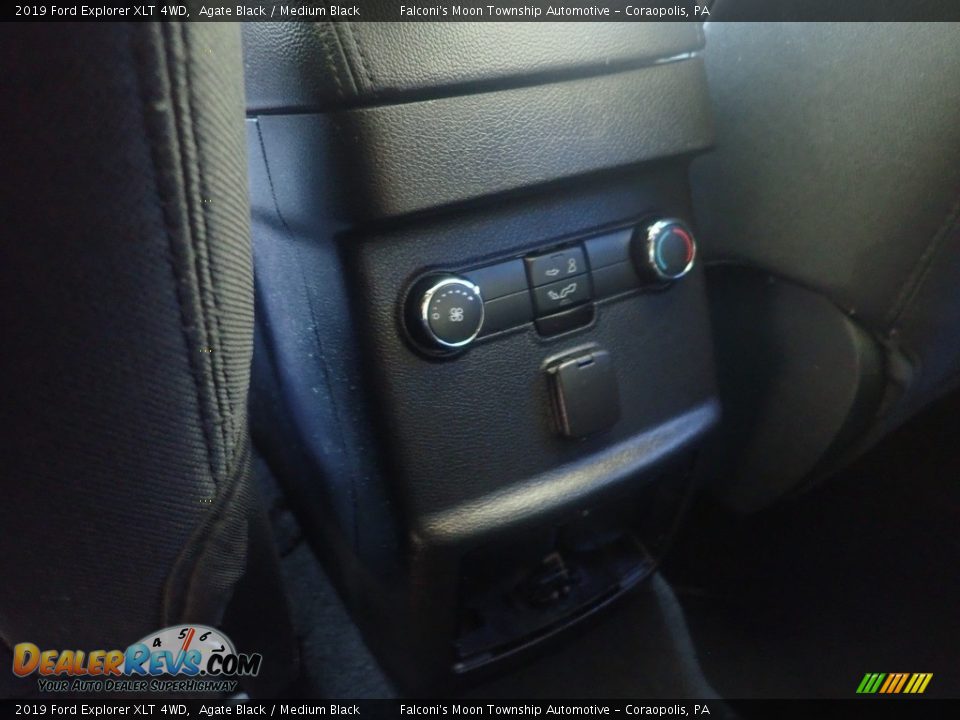 2019 Ford Explorer XLT 4WD Agate Black / Medium Black Photo #20