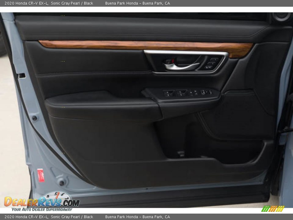 Door Panel of 2020 Honda CR-V EX-L Photo #27