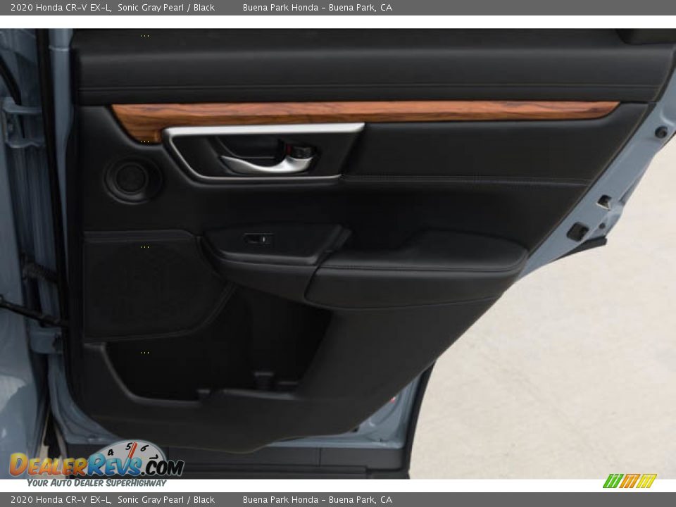 Door Panel of 2020 Honda CR-V EX-L Photo #31