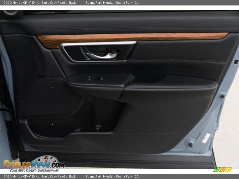 Door Panel of 2020 Honda CR-V EX-L Photo #32