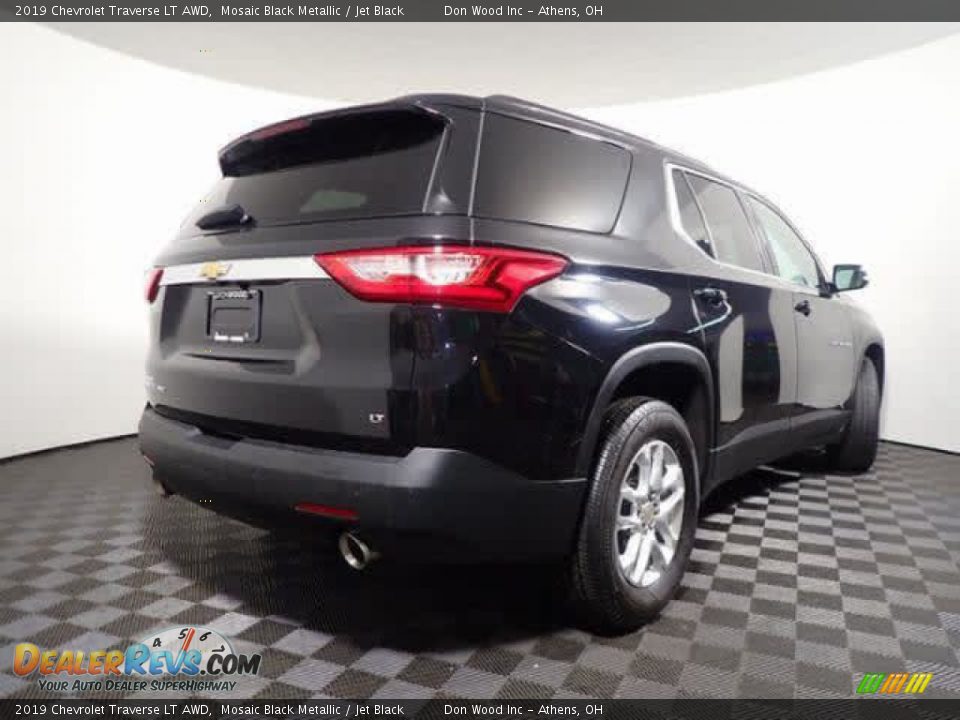 2019 Chevrolet Traverse LT AWD Mosaic Black Metallic / Jet Black Photo #15