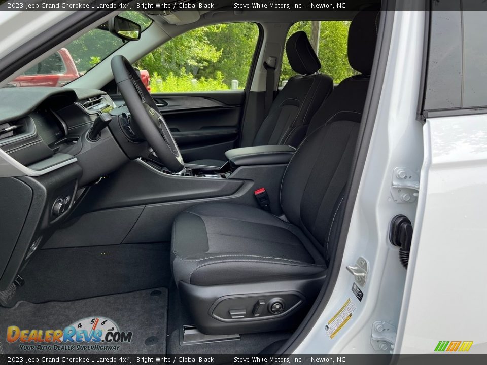 Front Seat of 2023 Jeep Grand Cherokee L Laredo 4x4 Photo #10