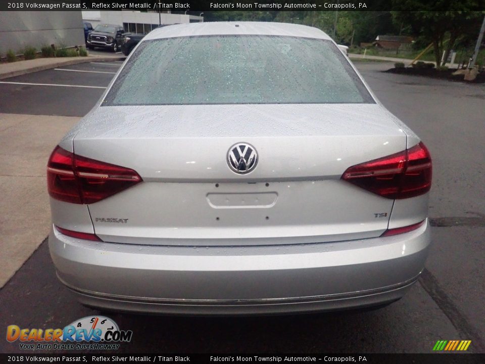 2018 Volkswagen Passat S Reflex Silver Metallic / Titan Black Photo #3