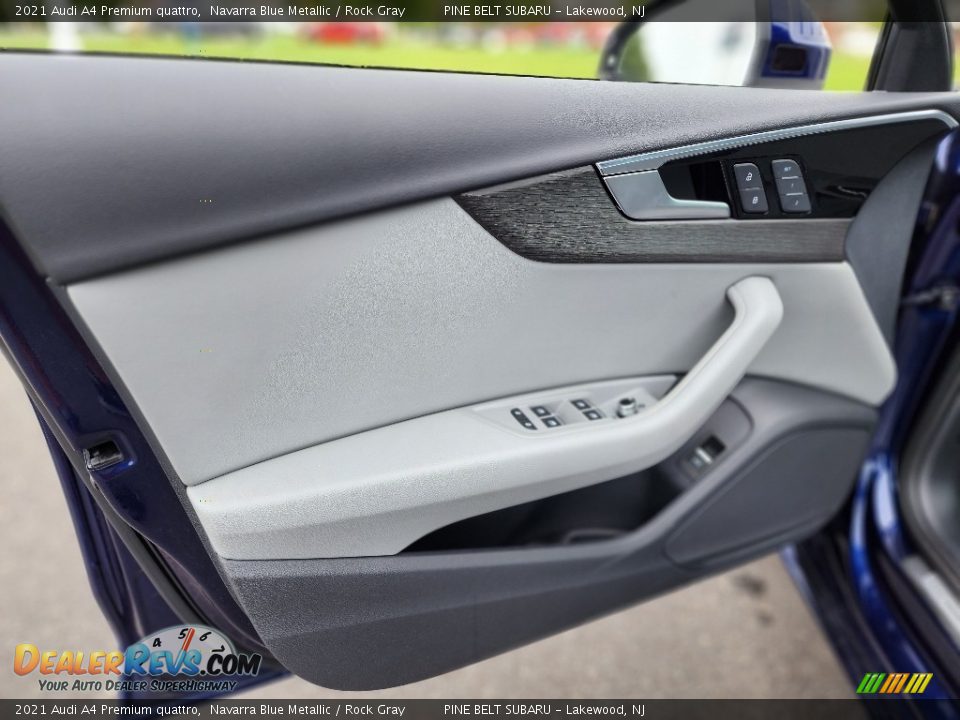 Door Panel of 2021 Audi A4 Premium quattro Photo #29
