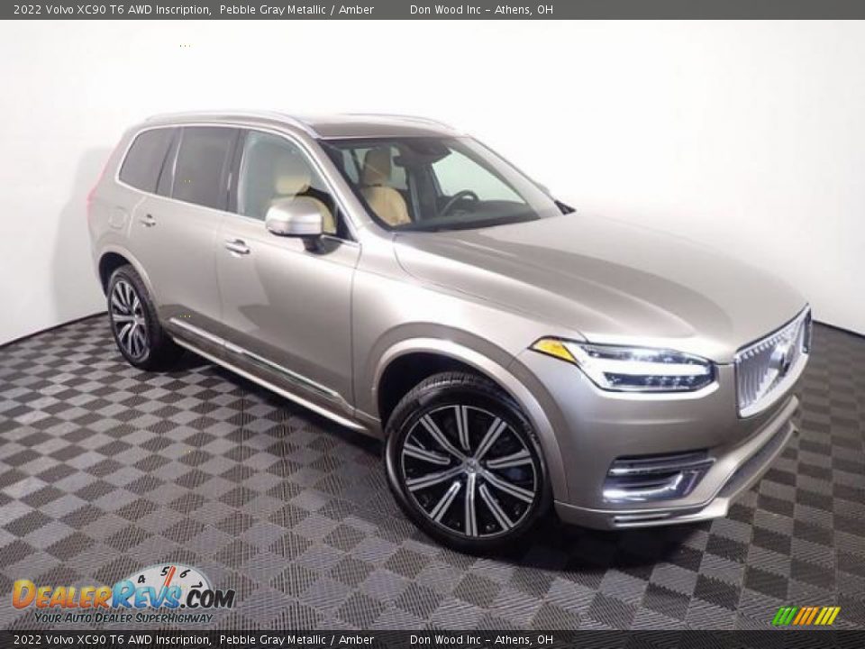 Front 3/4 View of 2022 Volvo XC90 T6 AWD Inscription Photo #5