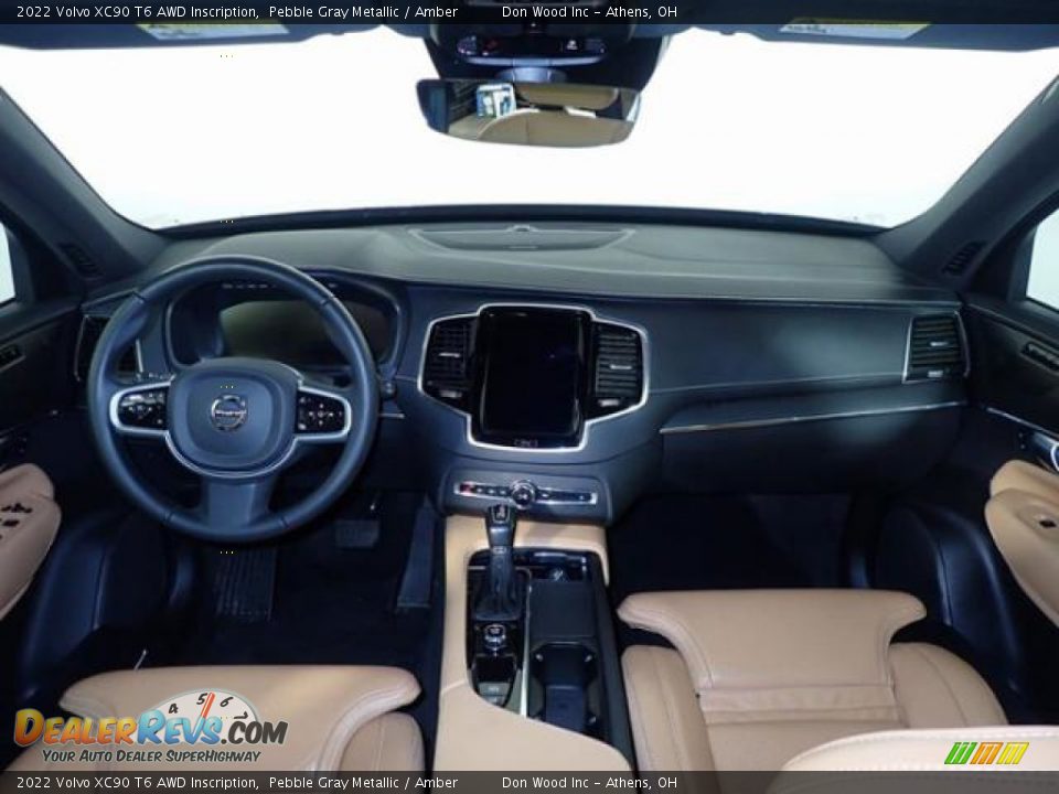 Front Seat of 2022 Volvo XC90 T6 AWD Inscription Photo #23