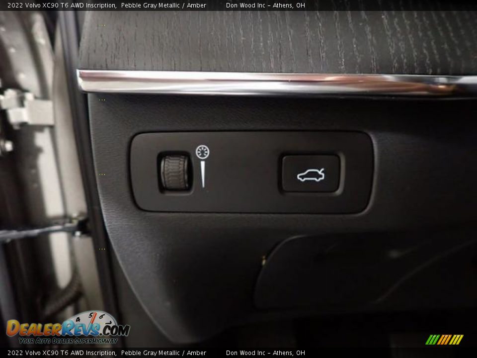 Controls of 2022 Volvo XC90 T6 AWD Inscription Photo #29