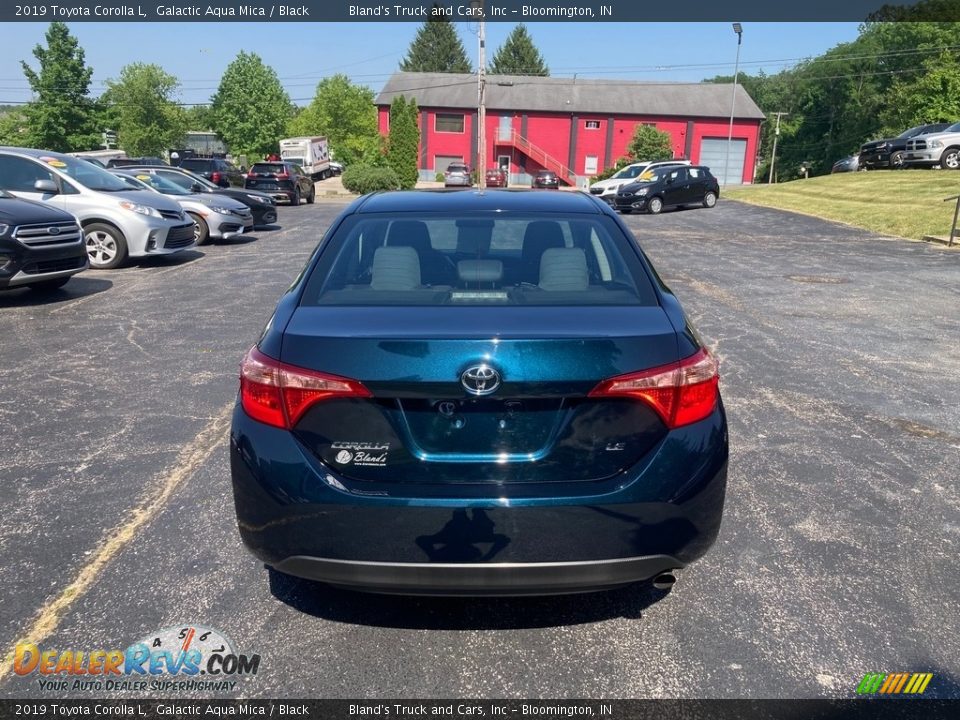 2019 Toyota Corolla L Galactic Aqua Mica / Black Photo #4