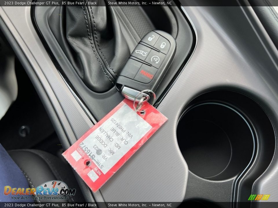 Keys of 2023 Dodge Challenger GT Plus Photo #27