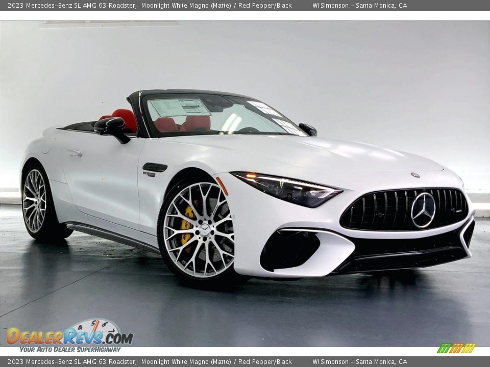 Front 3/4 View of 2023 Mercedes-Benz SL AMG 63 Roadster Photo #12