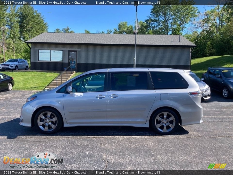 2011 Toyota Sienna SE Silver Sky Metallic / Dark Charcoal Photo #1