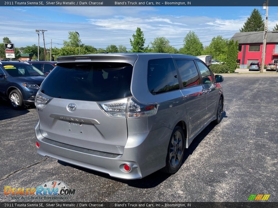 2011 Toyota Sienna SE Silver Sky Metallic / Dark Charcoal Photo #4