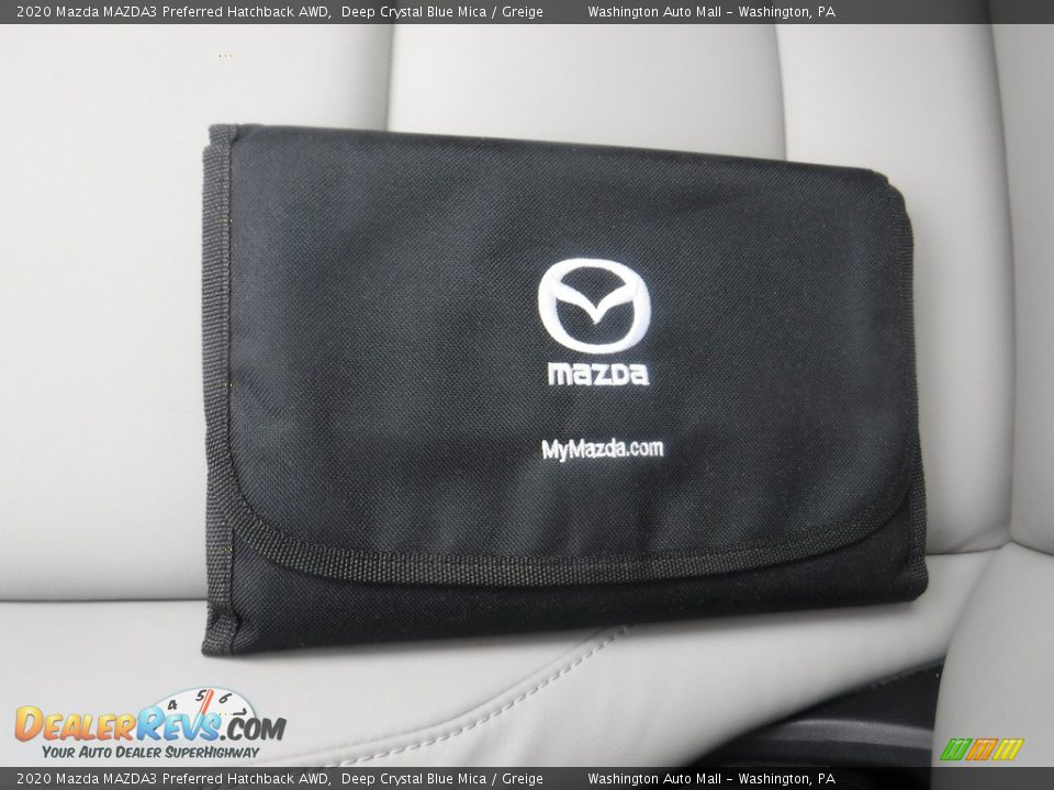 2020 Mazda MAZDA3 Preferred Hatchback AWD Deep Crystal Blue Mica / Greige Photo #35