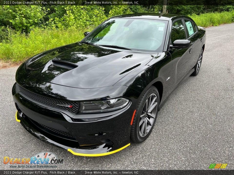 2023 Dodge Charger R/T Plus Pitch Black / Black Photo #2