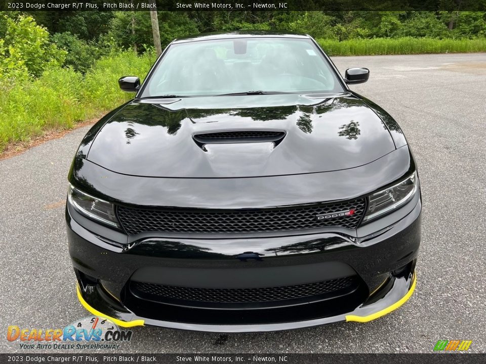 2023 Dodge Charger R/T Plus Pitch Black / Black Photo #3