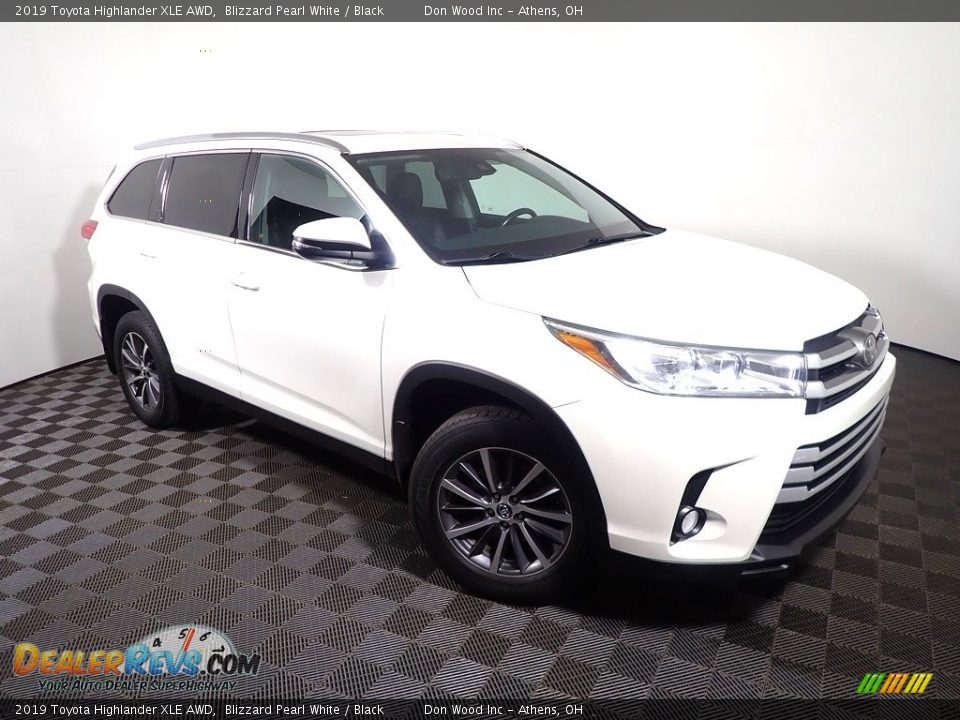 2019 Toyota Highlander XLE AWD Blizzard Pearl White / Black Photo #5