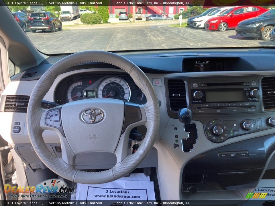 2011 Toyota Sienna SE Silver Sky Metallic / Dark Charcoal Photo #26