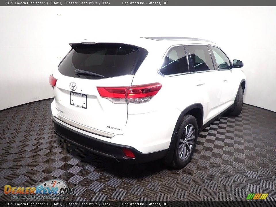 2019 Toyota Highlander XLE AWD Blizzard Pearl White / Black Photo #19