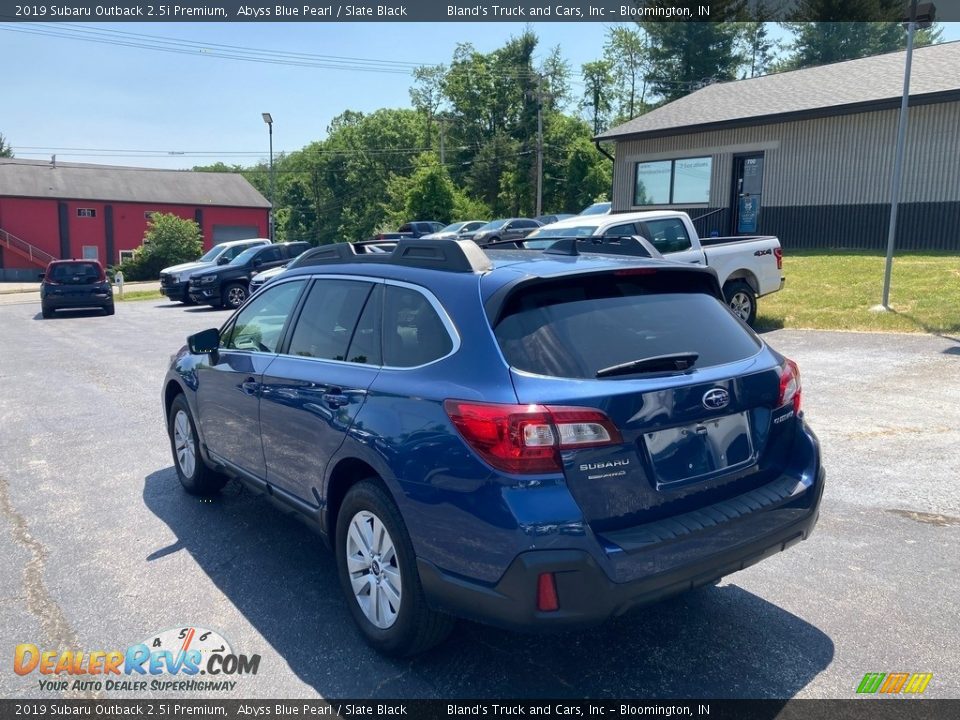 2019 Subaru Outback 2.5i Premium Abyss Blue Pearl / Slate Black Photo #3