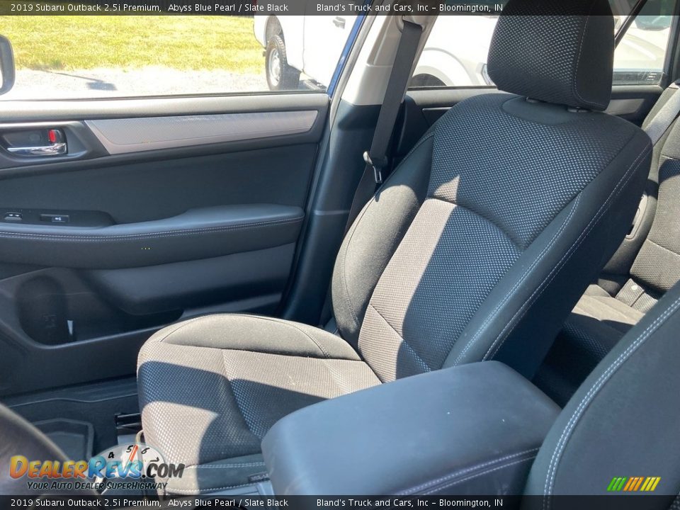 2019 Subaru Outback 2.5i Premium Abyss Blue Pearl / Slate Black Photo #11