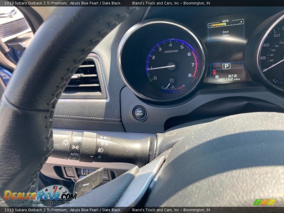 2019 Subaru Outback 2.5i Premium Abyss Blue Pearl / Slate Black Photo #23