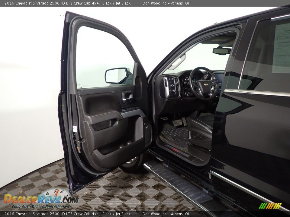 2016 Chevrolet Silverado 2500HD LTZ Crew Cab 4x4 Black / Jet Black Photo #16