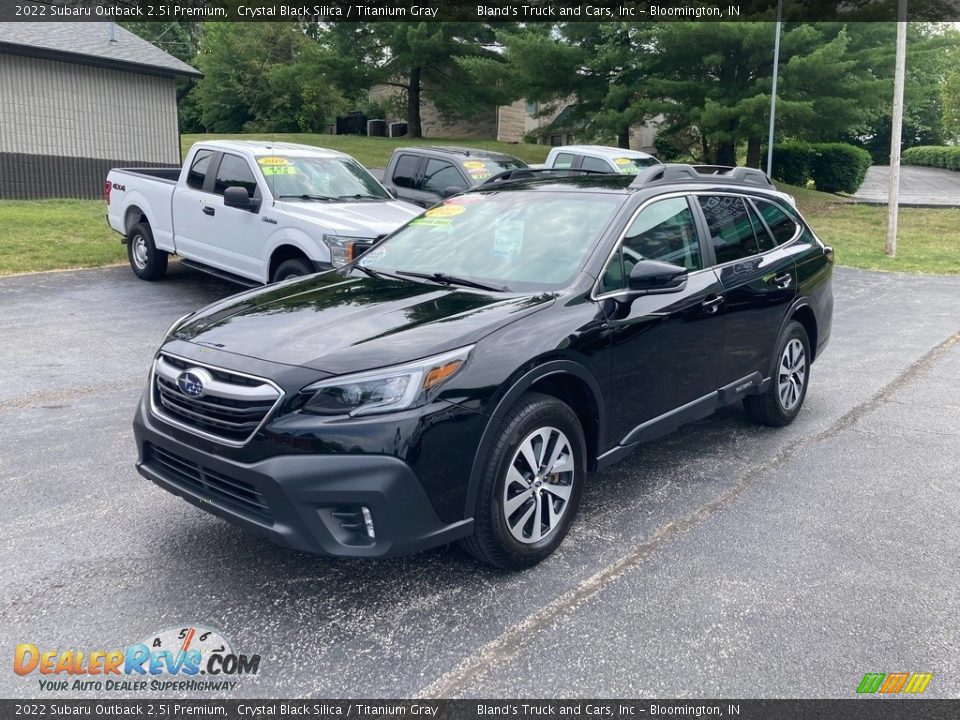 2022 Subaru Outback 2.5i Premium Crystal Black Silica / Titanium Gray Photo #2